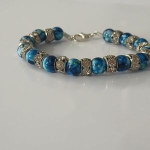 Elegant Blue and Silver Beaded Bracelet